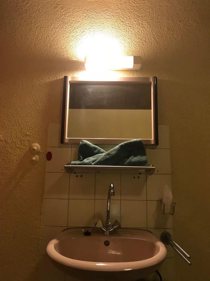 Gasthaus Hirschberg Hotel ลุดวิกสบูร์ก ภายนอก รูปภาพ
